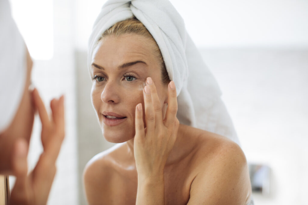 Skincare crema idratante I segreti per una pelle perfetta: la skincare routine giornaliera